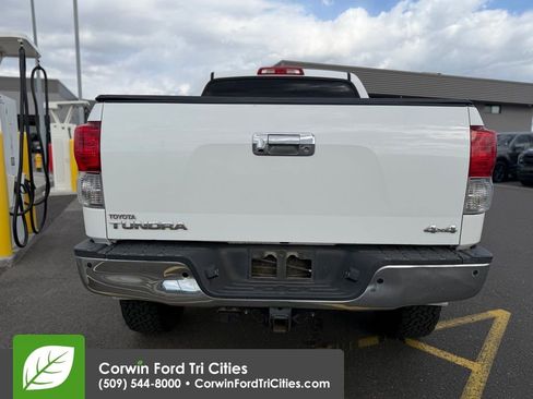 Used 2012 Toyota Tundra Limited w/ Platinum Pkg image 12