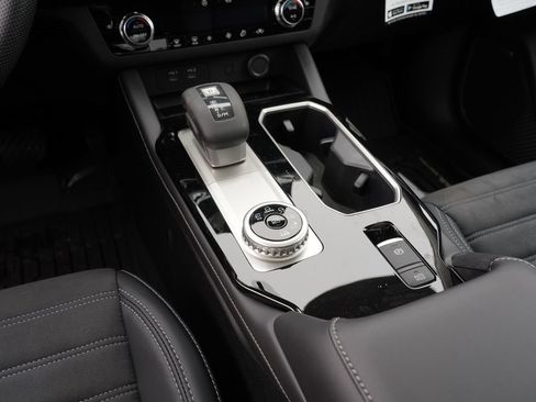 New 2026 Mitsubishi Outlander Trail Edition image 24