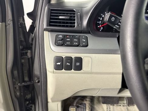 Used 2008 Honda Odyssey Touring image 14