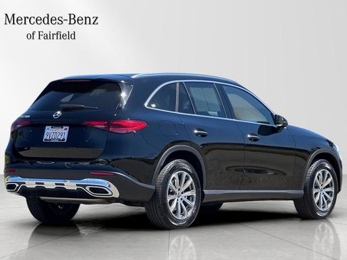 Certified 2026 Mercedes-Benz GLC 300 image 2