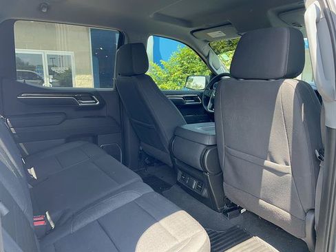 Used 2023 GMC Sierra 1500 Elevation AWD/4WD image 16