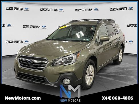 Used 2019 Subaru Outback 2.5i Premium AWD/4WD image 1