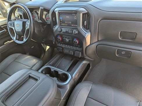 Used 2022 Chevrolet Silverado 2500 LTZ w/ Z71 Chrome Sport Edition image 12