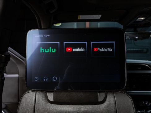 Used 2023 GMC Yukon Denali w/ Denali Reserve Package image 36