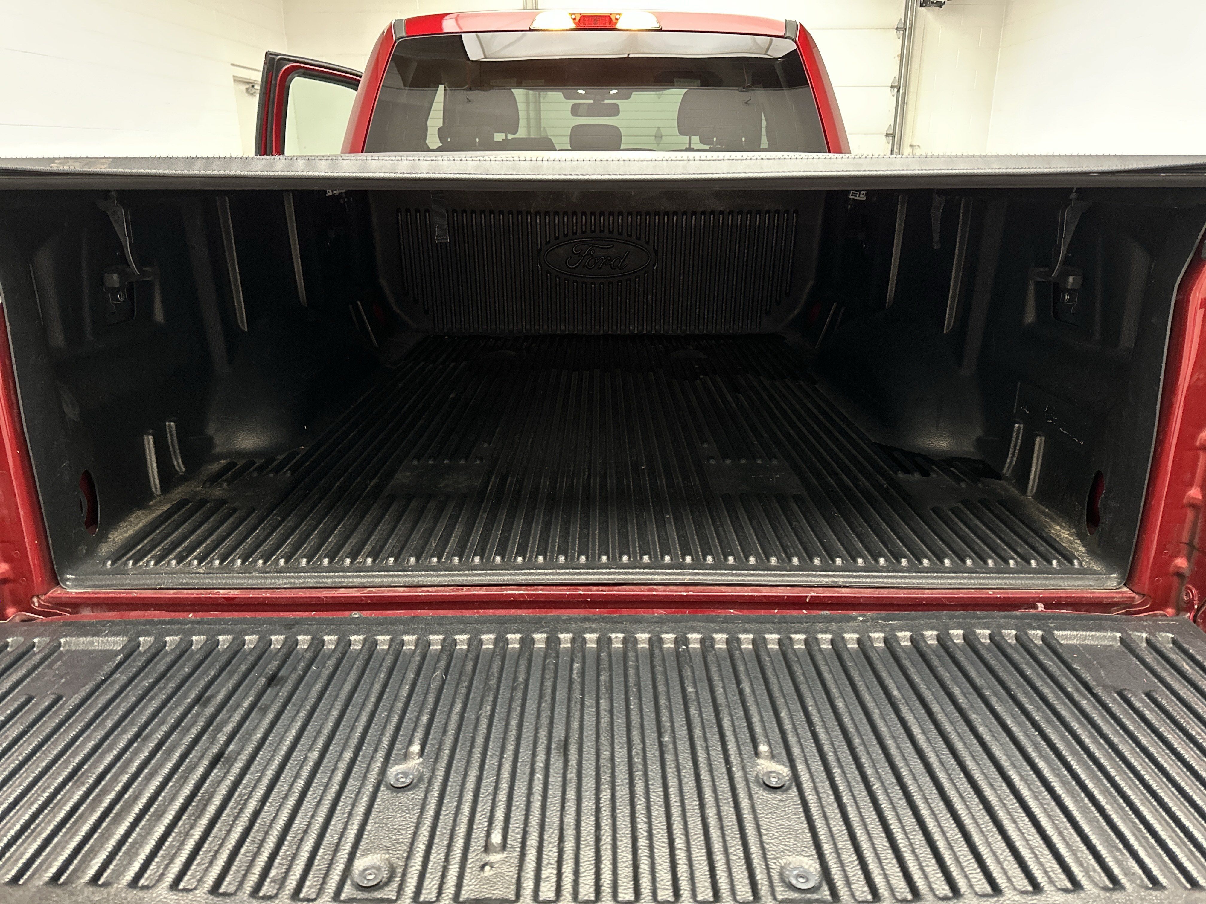 Used 2016 Ford F150 XLT w/ Equipment Group 301A Mid AWD/4WD image 15