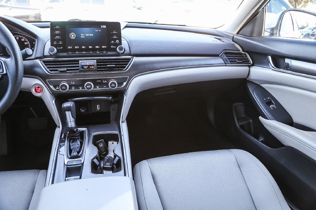 Used 2019 Honda Accord LX image 28