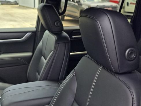 New 2026 GMC Acadia Elevation w/ Black Edition FWD image 21
