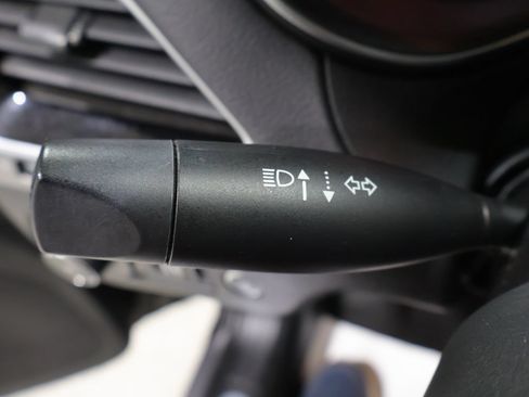 Used 2020 Jeep Cherokee Limited w/ Technology Group AWD/4WD image 42