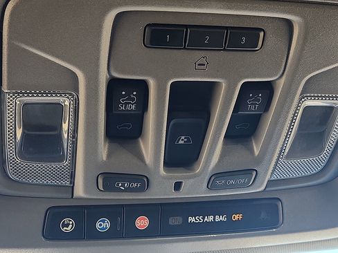 Used 2024 GMC Sierra 2500 Denali w/ Denali Reserve Package image 22