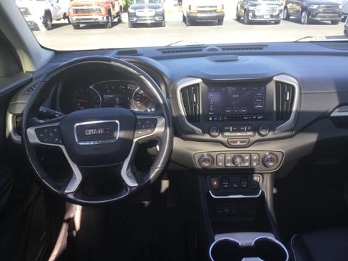 Used 2018 GMC Terrain Denali w/ GMC Pro Grade Package AWD/4WD image 10