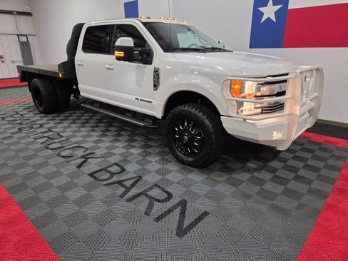 Used 2017 Ford F350 Lariat w/ FX4 Off-Road Package image 24
