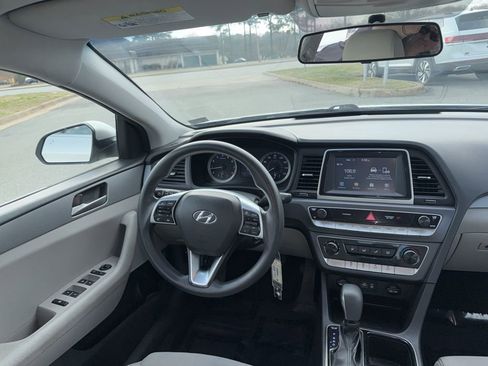 Used 2018 Hyundai Sonata SE image 10