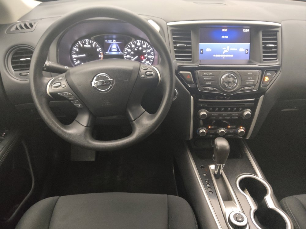 Used 2019 Nissan Pathfinder S AWD/4WD image 22