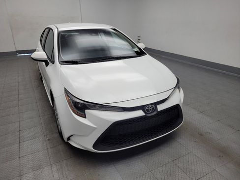 Used 2022 Toyota Corolla LE FWD image 14