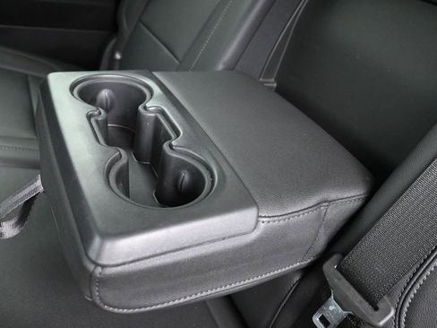 Certified 2024 GMC Sierra 1500 SLT image 29