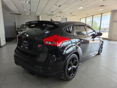 Used 2016 Ford Focus ST FWD image 7