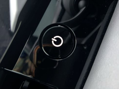 Used 2021 Porsche Taycan 4S w/ Premium Package image 25