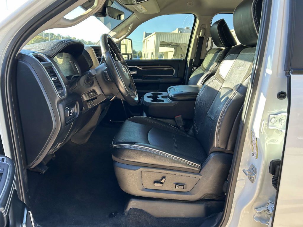 Used 2024 RAM 2500 Laramie w/ Safety Group AWD/4WD image 15