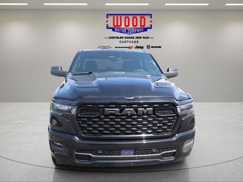 New 2026 RAM 1500 Express AWD/4WD image 9