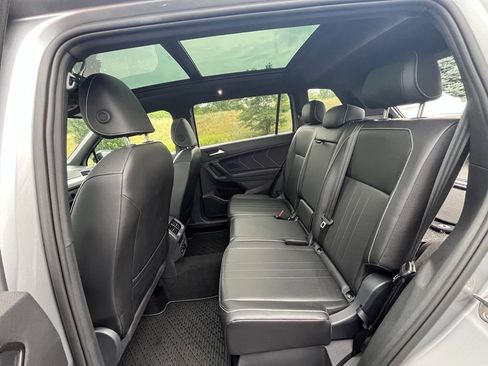 Certified 2024 Volkswagen Tiguan SE R-Line w/ MDO Package, Two-Row AWD/4WD image 27
