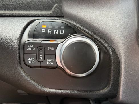 Used 2022 RAM 1500 Big Horn AWD/4WD image 37