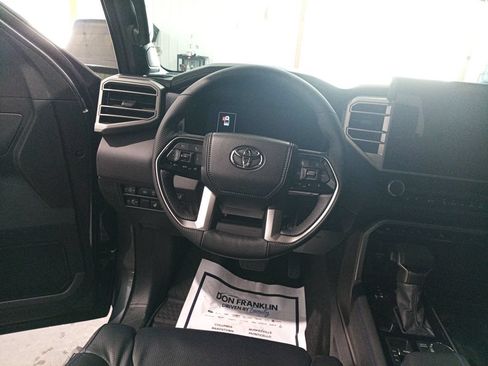 Used 2026 Toyota Tundra Platinum AWD/4WD image 15