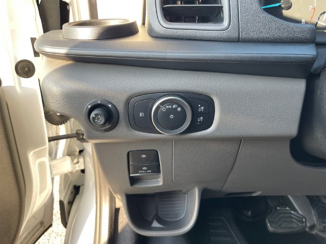 Used 2025 Ford Transit 250 Low Roof w/ Exterior Upgrade Package RWD image 30
