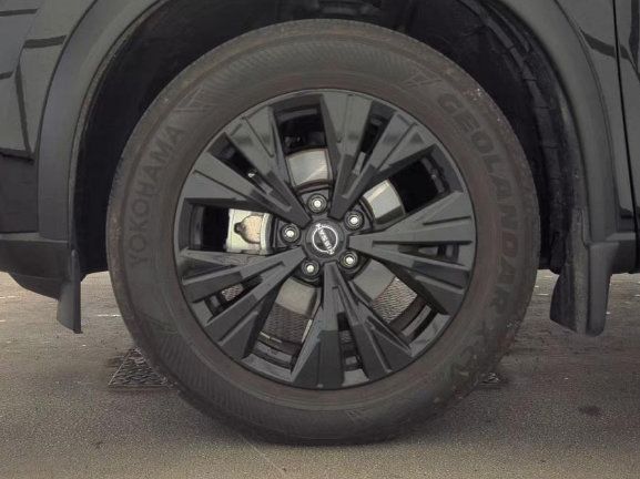 Used 2023 Nissan Rogue SV w/ SV Premium B Package AWD/4WD image 7