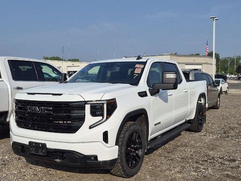 Used 2024 GMC Sierra 1500 Elevation w/ Max Trailering Package AWD/4WD image 1