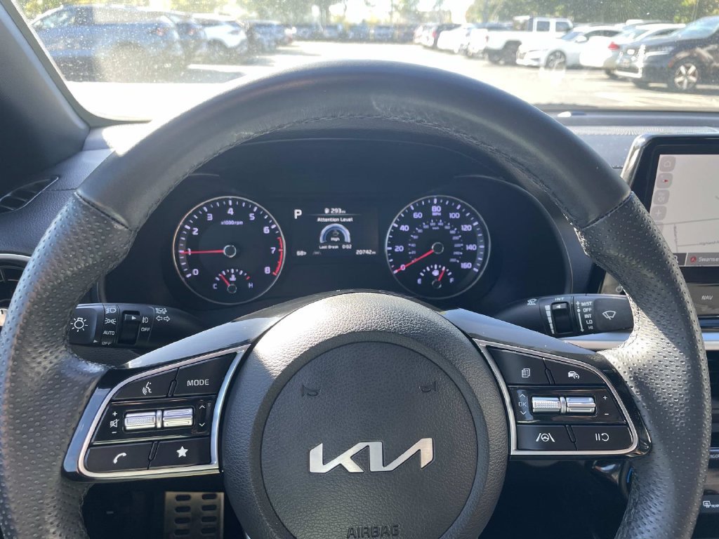 Used 2023 Kia Forte GT-Line FWD image 27
