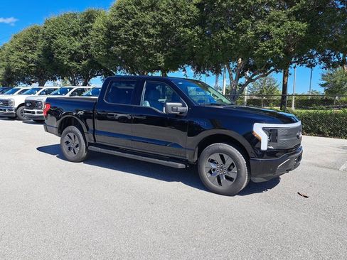 New 2025 Ford F150 Lightning Flash image 33