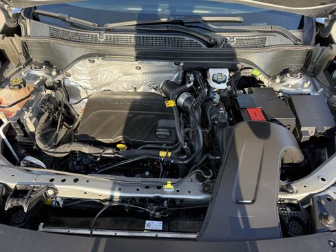 Used 2024 Chevrolet Trax RS w/ Driver Confidence Package image 32