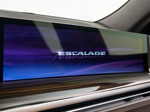 New 2026 Cadillac Escalade Luxury w/ Touring Package image 34