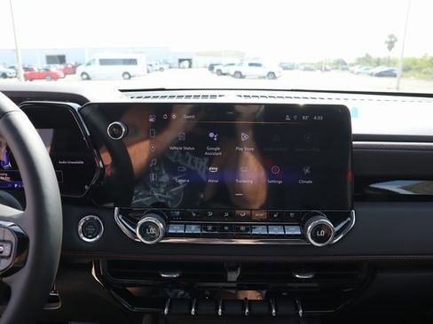 New 2025 Chevrolet Colorado Z71 w/ Technology Package image 16