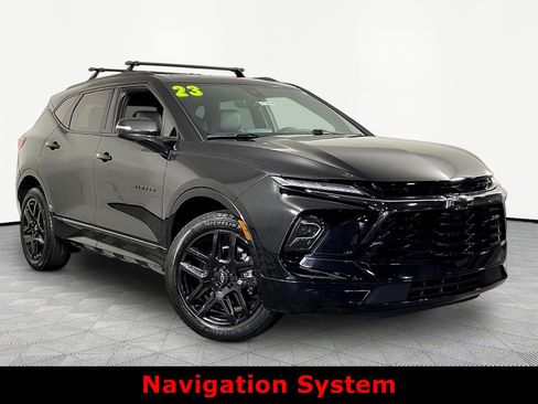 Used 2023 Chevrolet Blazer RS w/ Driver Confidence II Package FWD image 3