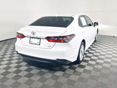 Certified 2023 Toyota Camry LE FWD image 3