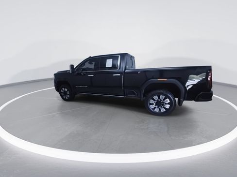Used 2025 GMC Sierra 2500 Denali w/ Denali Reserve Package AWD/4WD image 7