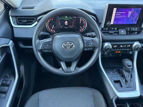 Used 2025 Toyota RAV4 XLE w/ Convenience Package image 28