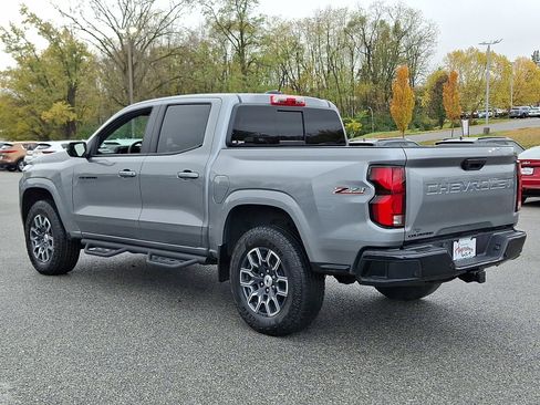 Used 2025 Chevrolet Colorado Z71 image 4
