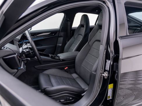 Certified 2025 Porsche Panamera 4 AWD/4WD image 5