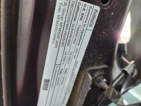 Used 2021 Ford F250 XLT w/ XLT Premium Package image 19