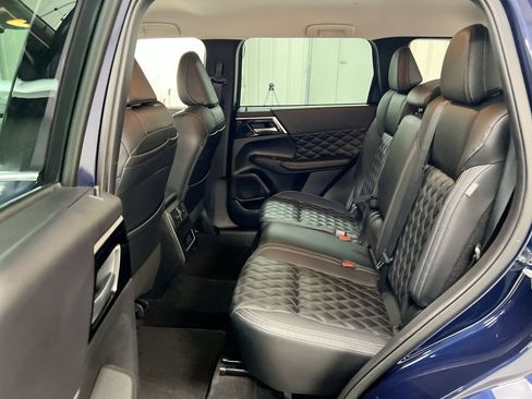 Used 2022 Mitsubishi Outlander SEL AWD/4WD image 22