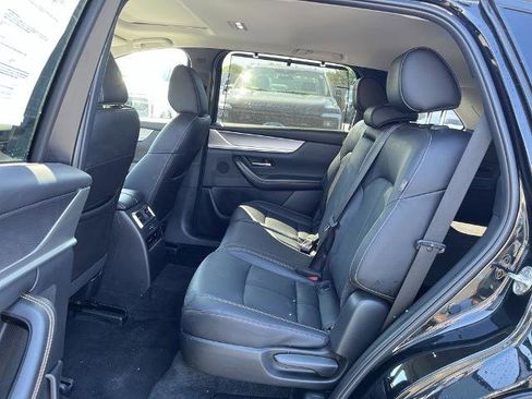 Used 2025 MAZDA CX-70 3.3 Turbo w/ Preferred Package image 4