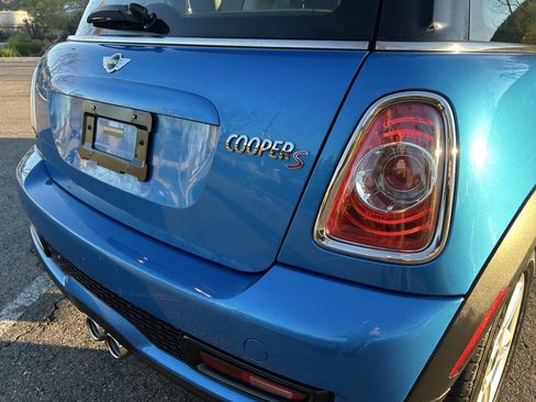 Used 2011 MINI Cooper S image 24