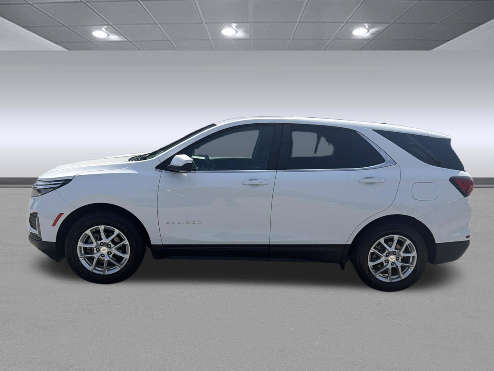 Used 2024 Chevrolet Equinox LT AWD/4WD image 6