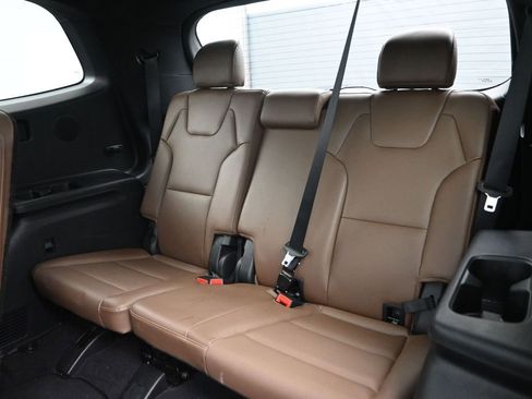 Used 2022 Kia Telluride SX w/ SX Prestige Package AWD/4WD image 29