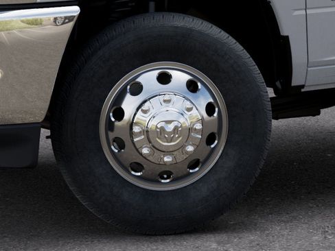 New 2026 RAM 3500 Big Horn AWD/4WD image 39