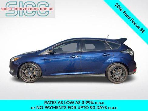 Used 2016 Ford Focus SE w/ Equipment Group 201A FWD image 3