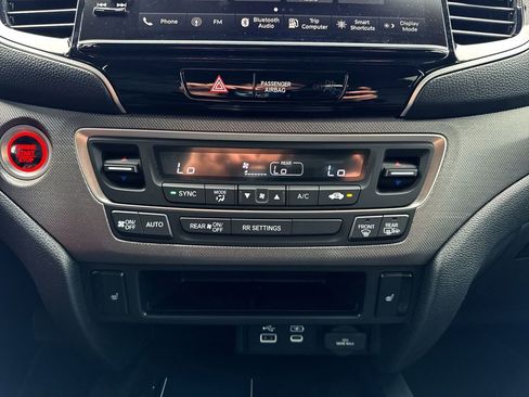 Used 2024 Honda Ridgeline RTL image 18