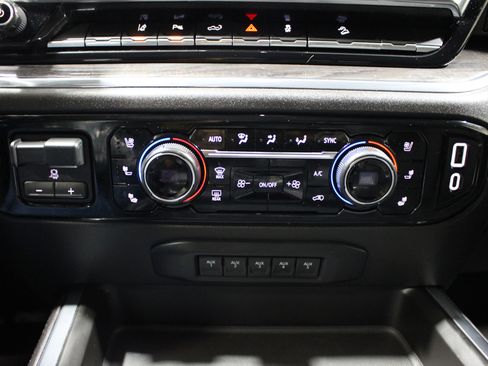 Used 2024 Chevrolet Silverado 2500 LTZ w/ LTZ Plus Package AWD/4WD image 18